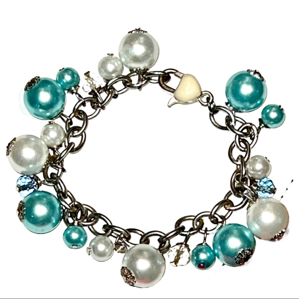 Silver & Pastel Teal & White Pearls Chain Link Bracelet - Picture 2 of 7